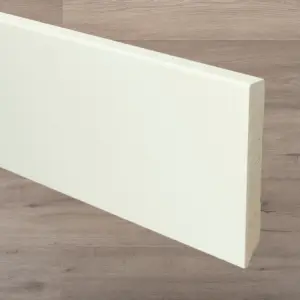MDF MODERNE PLINT 120X15 VOORGELAKT RAL 9016