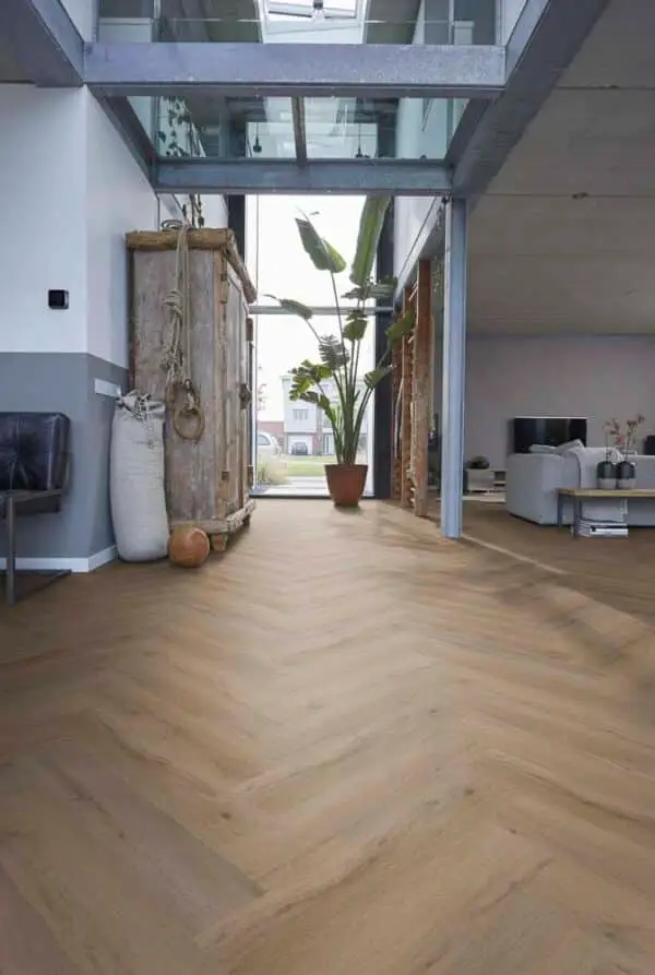 FLOORLIFE - YUP LEYTON HERRINGBONE - NATURAL OAK - Afbeelding 11